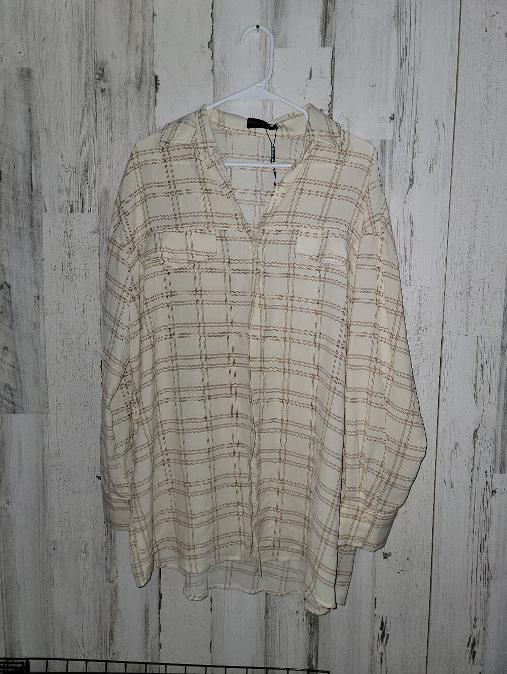 PrettyLittleThing Plaid Lightweight Button Down Tunic Nwot
